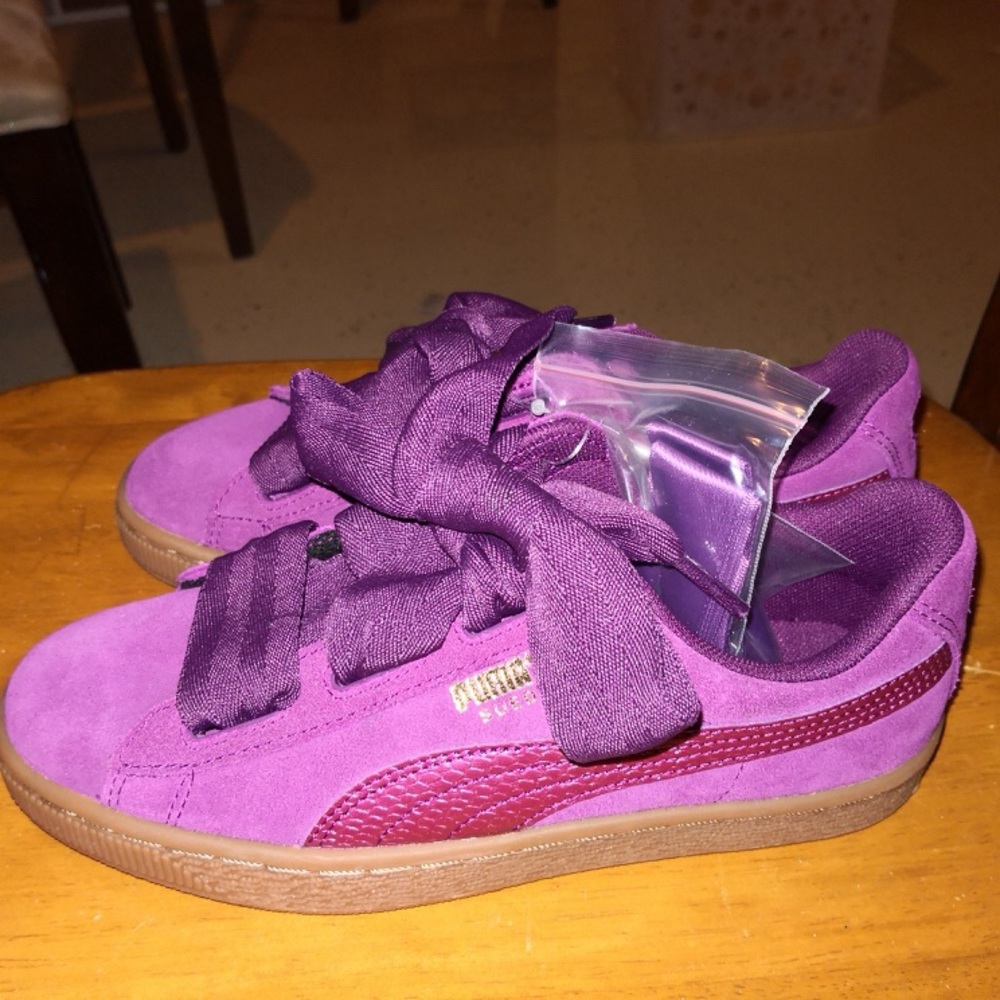 Puma kids sneaker,new with tag.